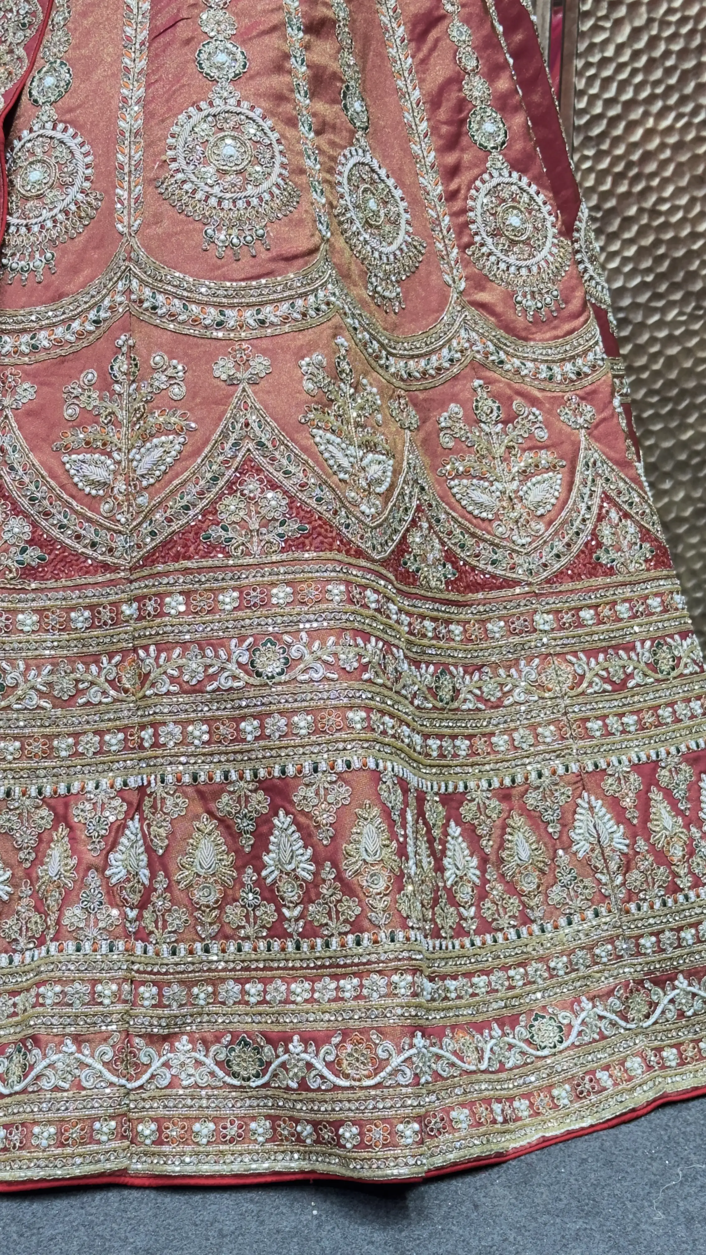 Latest Rust Bridal Vertical Pattern